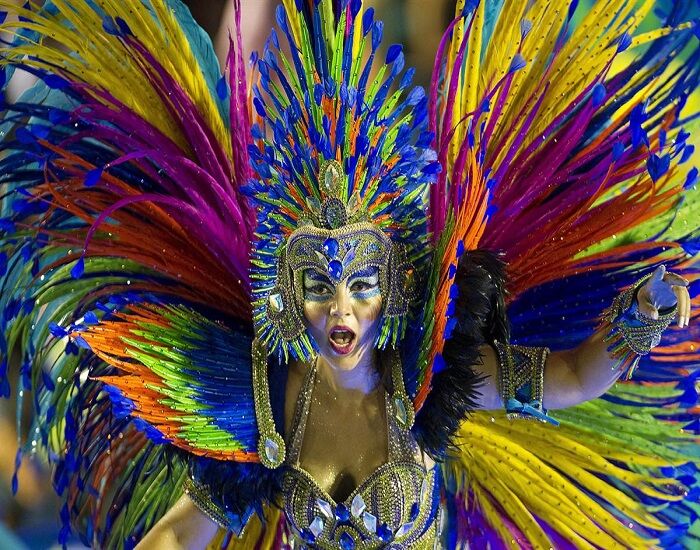 Тропический карнавал в Рио де Жанейро 2020